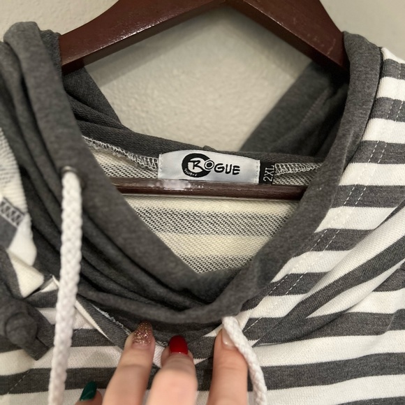 Double Hood Sweatshirt, 2XL - Picture 3 of 7